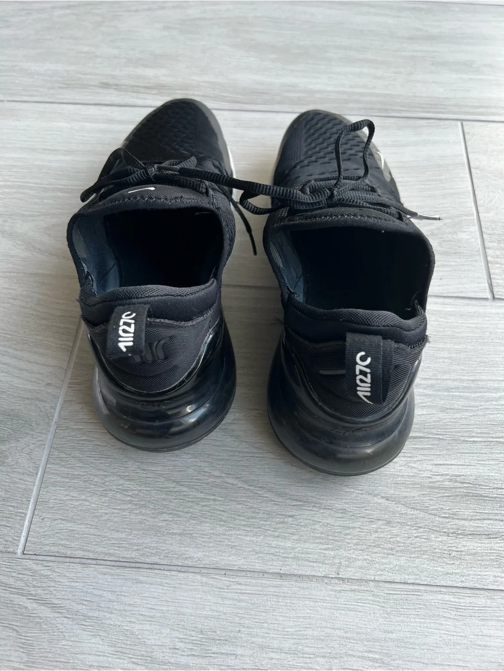 Nike Air Max 270 Sneaker
